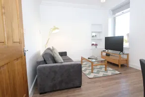 Newmills - Cosy, stylish 1 Bedroom, ground floor apartment - Fast Wifi - Image 2