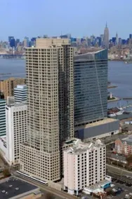 M Suites at Newport - Image 4
