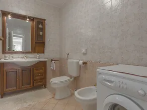 Beautiful villa with a large pool and wonderful garden for your dream vacation - Image 4