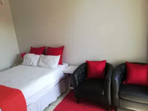 Parkview Hotel Suite 912 - Image 2