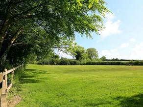 Easton Court - Large Character Barn Near Salcombe - Image 2