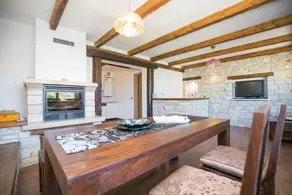 House Sole - Image 4