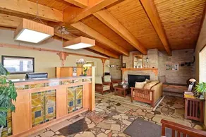 Americas Best Value Inn Iola - Image 2