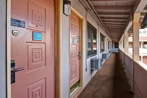 Pacific Inn of Redwood City - Image 2