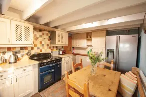 Little Hill End Cottage - 2 Bedroom Cottage - Llangennith - Image 3