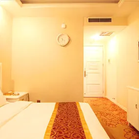 Seine River Spring Hotel - Image 4