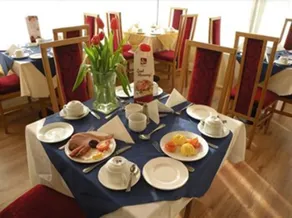 Harmony Inn Kingscourt - Image 5