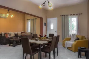 Sea View Villa - Image 4