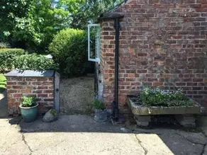 The East Wing Cottage - Image 5