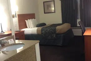 Travelodge Comfort - Image 2
