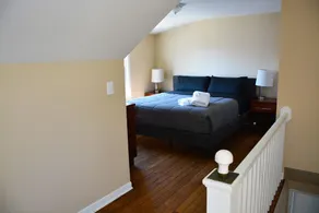 Stunning Royal Oak Townhouse - Image 4