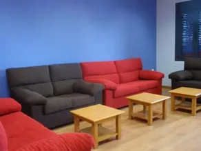 Albergue Villa De Nava de La Asunción - Hostel - Image 2
