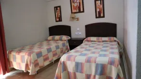 Hostal Restaurante Montoro - Image 2