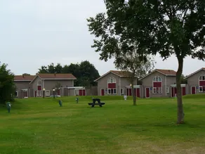 Semi-detached house with a dishwasher, located in Friesland - Image 3