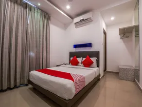 The Conclave Hotel - Image 2