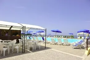 Le Dune Blue Resort - Image 2