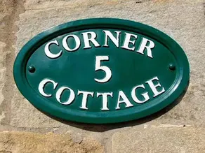 Corner Cottage - Image 4