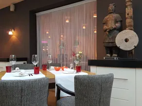 City Hotel - Image 5