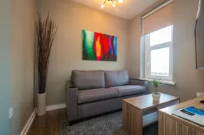 Aaron Wise Serviced Apartments - Image 3