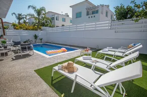 Protaras Vanilla Luxury Villa - Image 4
