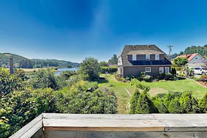 Riverview - Mins To Beach, Dunes, Lakes 3 Bedroom Home - Image 4