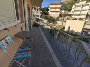 Beach Apartments with Pool - Image 5