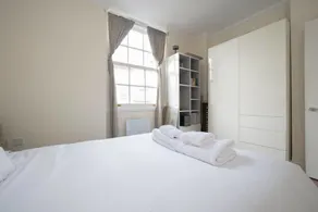 Unique and Cozy 1 Bed Flat in Dalston - Image 3