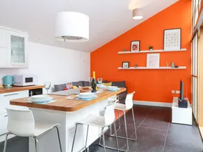 3 Frazers Court - Image 2