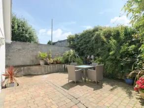 Suntrap Hideaway - Image 2