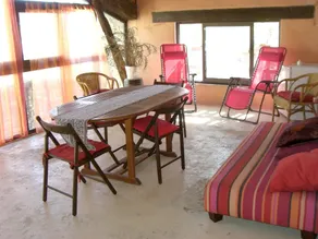 Maison de 3 chambres a Noves avec terrasse amenagee et WiFi - Image 2