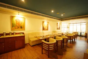 Hotel Abirami - Image 2