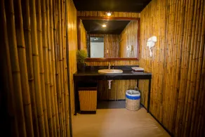 Namunamu Hotel & Apartments - Image 2