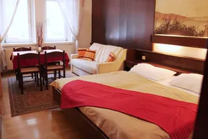 Edelhof Apartments - Image 3