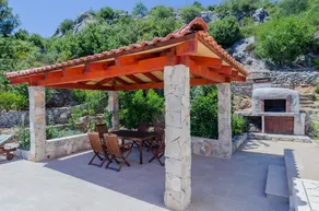 Apartments Villa Karmen - Image 4