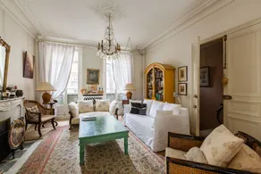 Veeve - Charming Townhouse near Parc Montsouris - Image 2