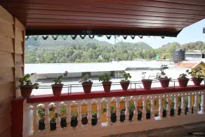 OYO 8793 Home Stay near Mall Road - Image 5