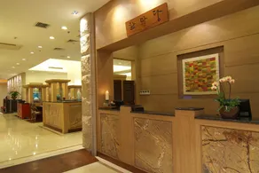 Highton Hotel - Image 5
