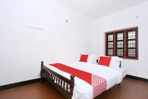 Kaveri Tourist Home by OYO Rooms - Image 2