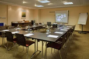 ibis Wellingborough - Image 2