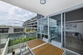 Accommodate Canberra Lakefront - Image 5