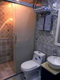 YSHS Inn - Image 5