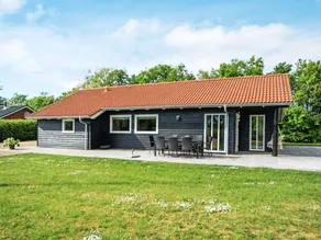 Cozy Cottage in Hemmet With Sauna - Image 4