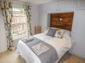 Flo's Cottage - Image 4