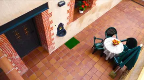 El Encanto de la Villa - Image 3