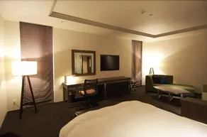 Sunplaza Seasons Hotel - Image 3