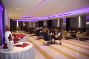 Plaza Inn Business Hotel - Image 5