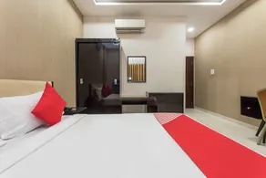 Hotel Prem Bandhan by OYO Rooms - Image 2