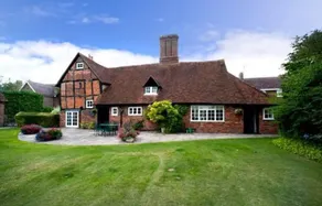 Loxley Farm Self- Contained Barn Long Marston - Image 2