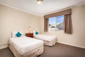 Comfort Apartments South Perth - Image 2