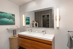 Designer Beach W/ Pool, Spa & Tennis 2 Bedroom Condo - Image 2